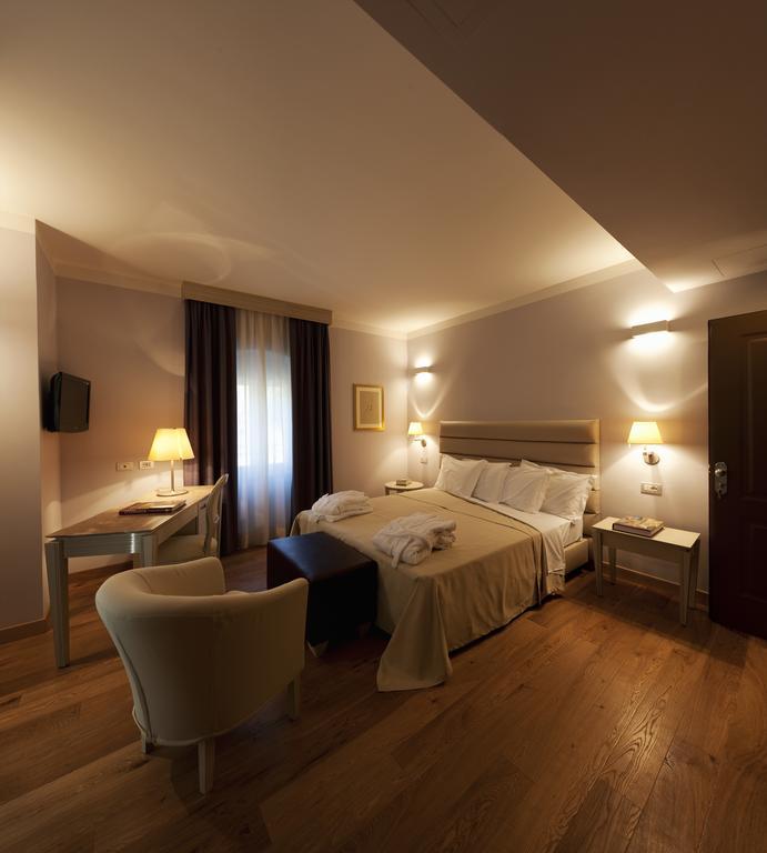 Villa Giorgia Albergo In Collina Pistoia Chambre photo